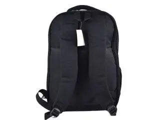 Mochila negra con compartimientos 3 en 1